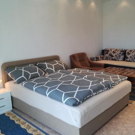 Prenociste Orhideja Hotel Odžak Eksteriør billede